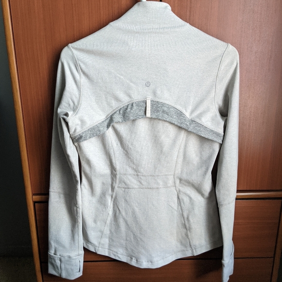 Lululemon Define jacket cream colour - Picture 2 of 9
